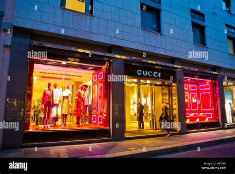 gucci milano montenapoleone foto|gucci milano monte napoleone.